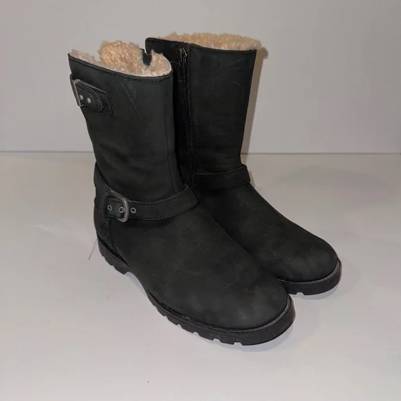 UGG Grandle Black Suede Boots with Shearling Lining - Picture 7 of 16